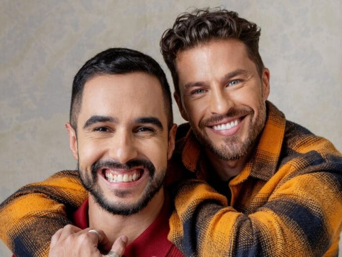 Entrevista exclusiva com os astros da websérie Estranho Jeito de Amar