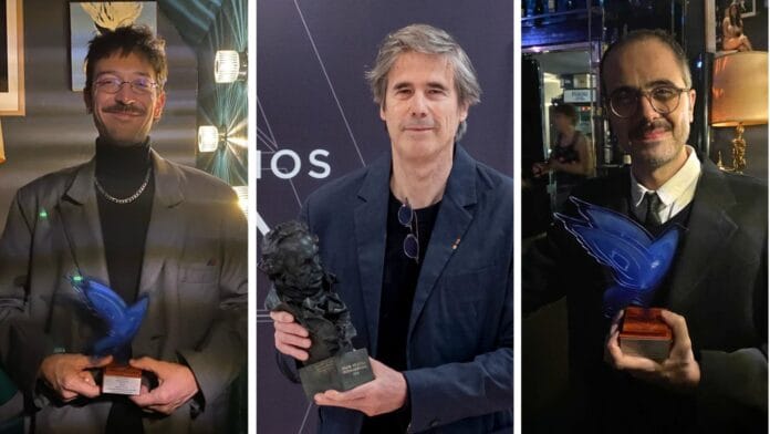 Foto de Diretor e equipe do filme Ainda Estou Aqui recebendo prêmios