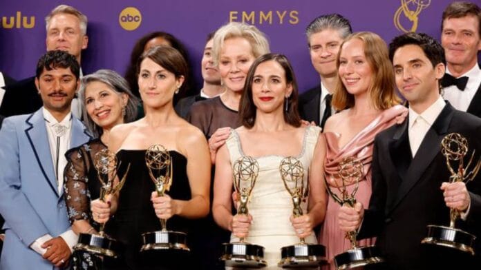 A premiada série Hacks estreia sua quarta temporada em abril