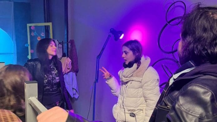 A atriz Anna Dalmei estreia como co-diretora em filme slasher