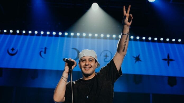 o pagodeiro Bruno Diegues fará show no Áudio Club em São Paulo