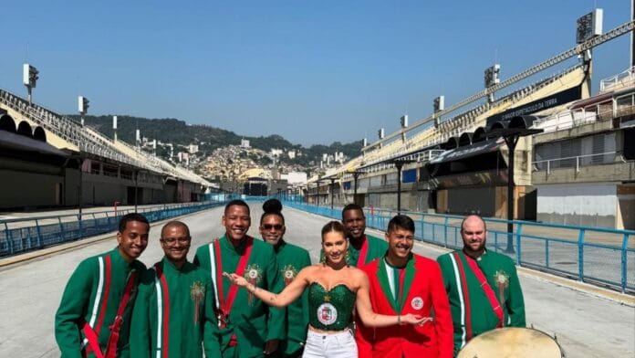 a escola de Caxias confirmou Virginia Fonseca para o posto de Rainha de Bateria para 2026