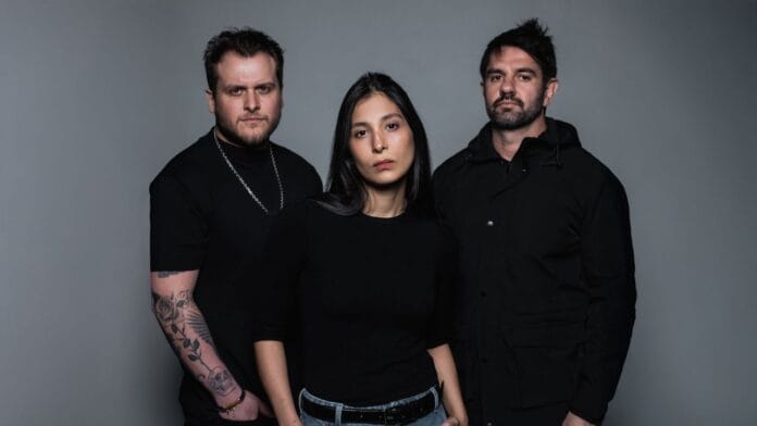 Sozinho-hit-de-caetano-veloso-ganha-nova-versao Trio se juntou para lançar nova versão de