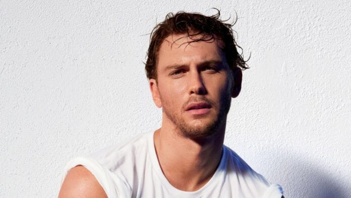 A Calvin Klein tem orgulho de apoiar financeiramente as organizações que atendem à comunidade LGBTQIA+.