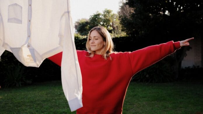 A cantora e compositora argentina Rocío Igarzábal lança “Volare”