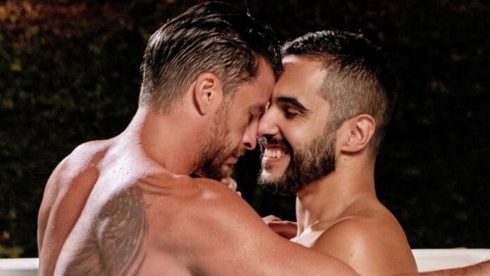 a webserie Estranho Jeito de Amar fez um enorme sucesso no Youtube