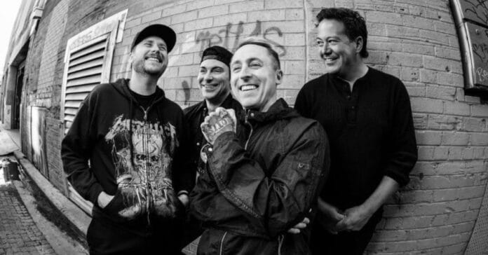Yellowcard fez muito sucesso nos anos 2000