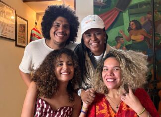 “Histórias de Roteiristas Negros”: longa inicia gravações pelo Brasil o documentário "Histórias de Roteiristas Negros" inicia suas gravações em quatro cidades