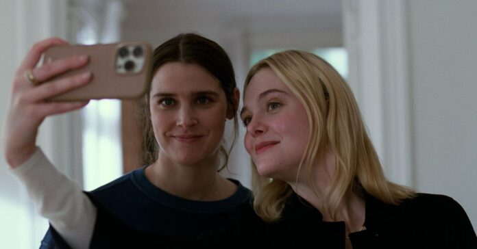 Valor Sentimental teve sua estreia mundial na Competição Principal do Festival de Cannes 2025.